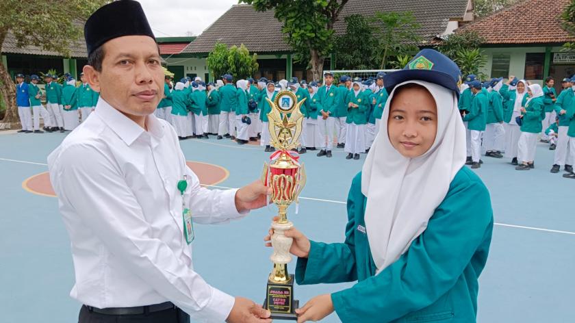 Tunjukkan Taringnya, MTsN 3 Sleman Berhasil Sabet Juara Ketiga Cabang Catur