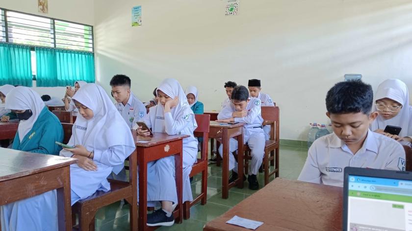 ASTS Genap MTsN 3 Sleman gunakan aplikasi Jogja Madrasah Digital