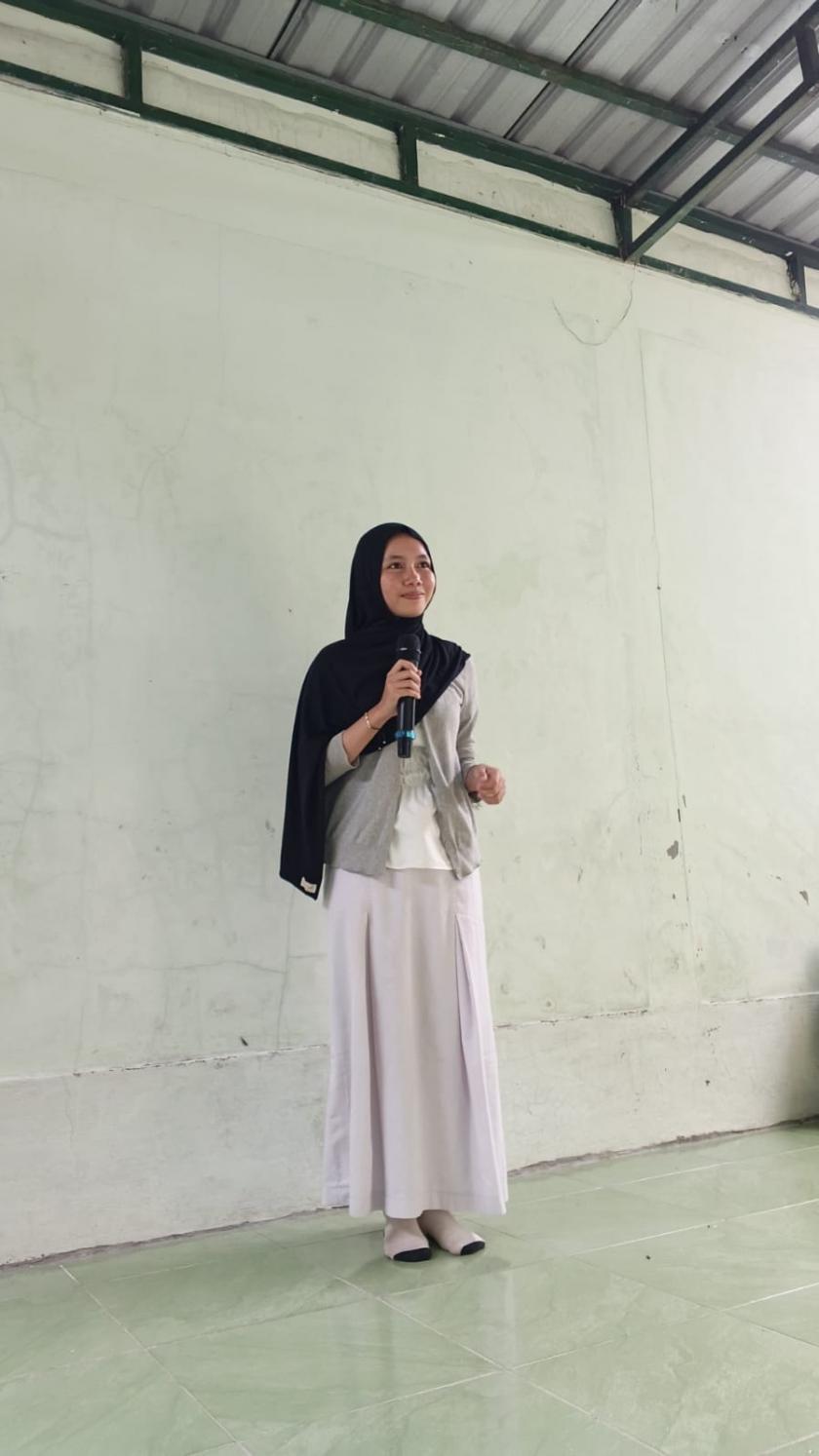 Guncang Panggung Class Meeting, Talenta Emas MTsN 3 Sleman Beradu Vokal di Lomba Solo Song