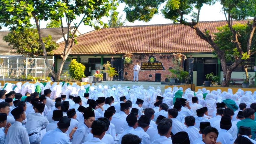 Siapkan Mental Geantnendra Radika Saka,  MTsN 3 Sleman Gelar Geladi Bersih Lomba Pidato Bahasa Arab Persiapkan Diri Hadapi PKM Kabupaten Sleman