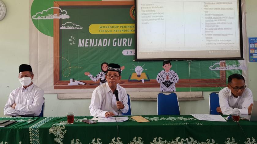 Hebatkan Guru, MTsN 3 Sleman Gelar Workshop