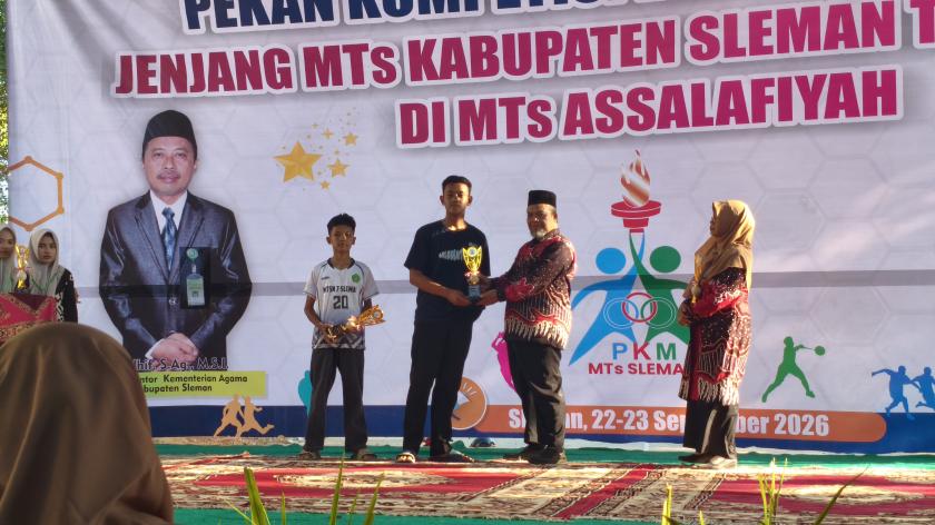 Tampil Gemilang di Ajang Bergengsi, Tim Voli Putra MTsN 3 Sleman Sabet Juara 3 PKM Kabupaten Sleman 2026