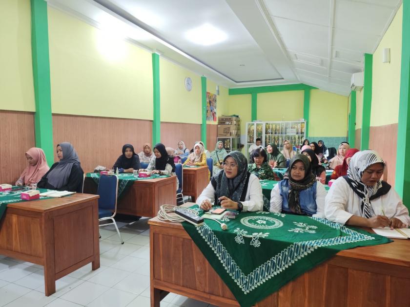 Paparkan Program Kerja Bulan Ramadan, MTs Negeri 3 Sleman Adakan Pertemuan POT