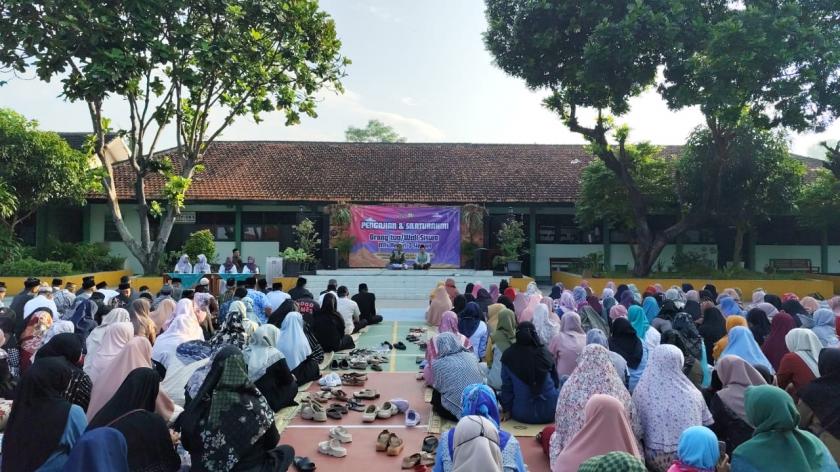 Pererat Ukhuwah, MTs Negeri 3 Sleman Gelar Pengajian dengan Wali Murid