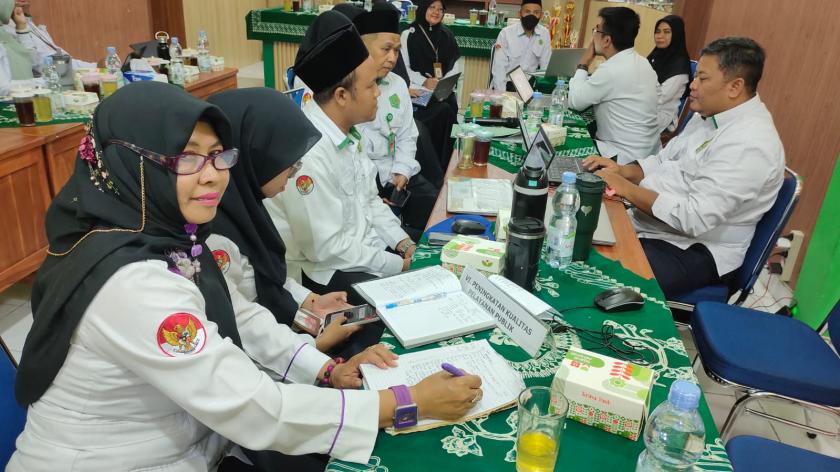 Visitasi Inspektorat Jenderal Tim Penilaian PMPZI Nasional, MTs N 3 Sleman Hadapi Secara Profesional