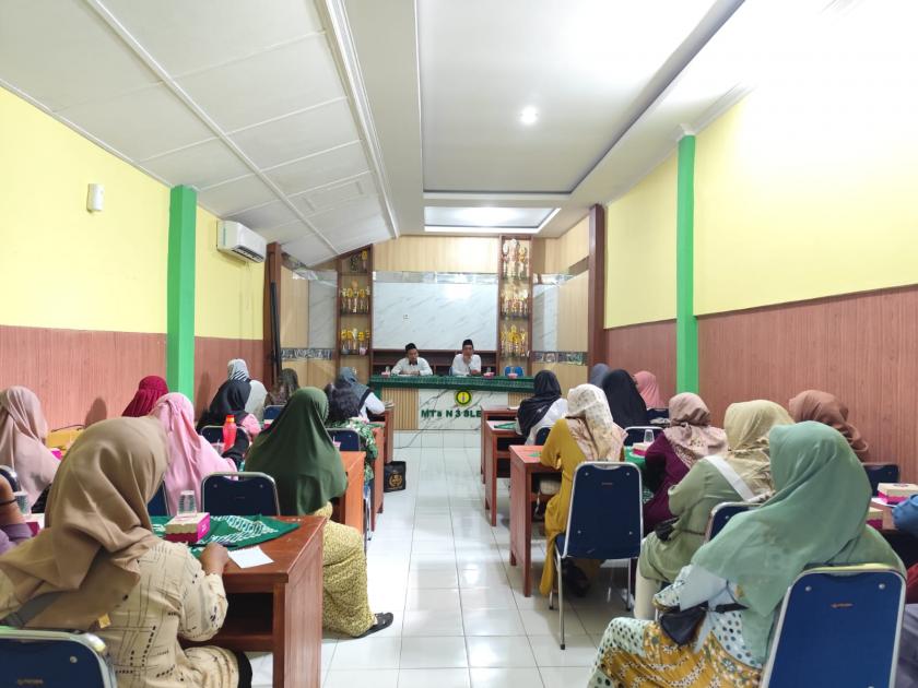 Persiapkan KBM Bulan Ramadan, MTs Negeri 3 Sleman Gelar Pertemuan Orang Tua